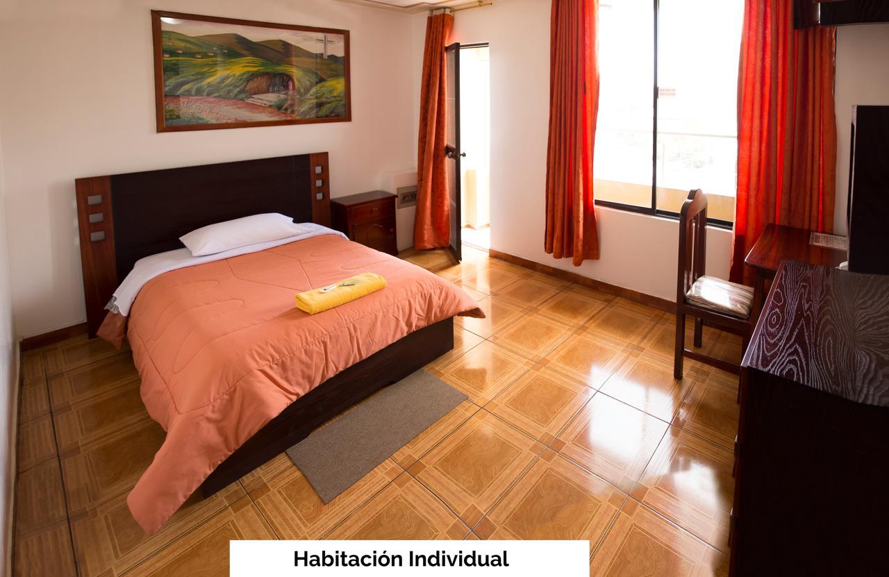Mashy'S Hostal Отавало Екстер'єр фото